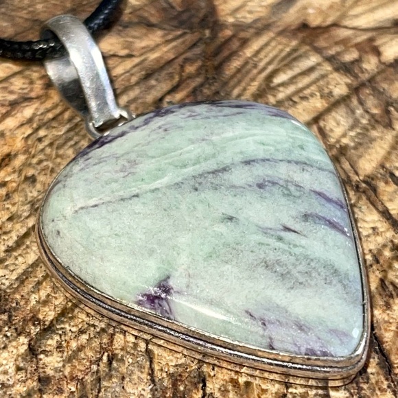 Kammererite Pendant 2” - Picture 8 of 11